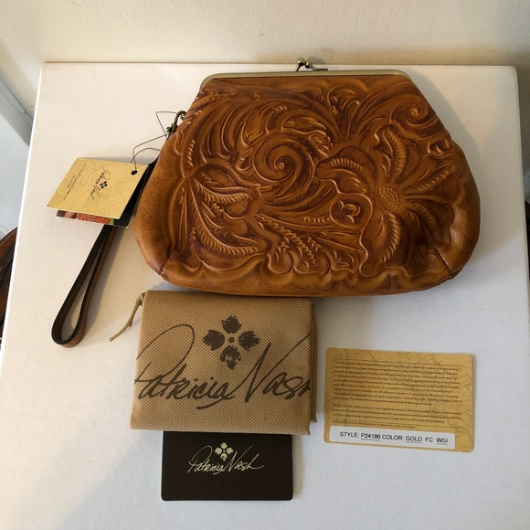 Patricia Nash SAVENA Tooled Leather WristletClutch - Picture 6 of 8